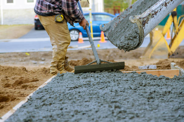 Best Affordable Concrete Contractor  in Sullivan, IN